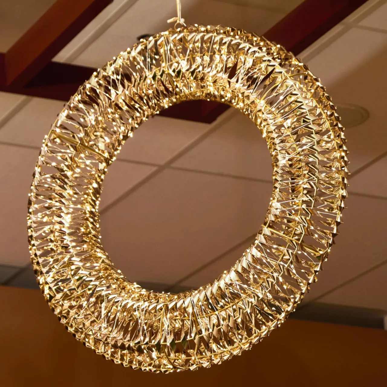 Couronne De Noël|Déco Et Objet Lumineux|KAEMINGK Couronne de Noël lumineuse 960 Micro LED (D70 cm) Effet flash et blanc chaud Or