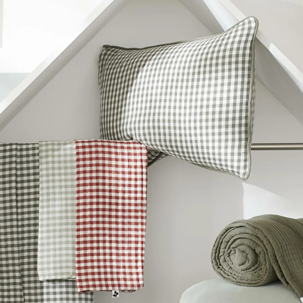 Coussin Et Housse|EMINZA Coussin carré gaze de coton (45 x 45 cm) Gaïa vichy Noir