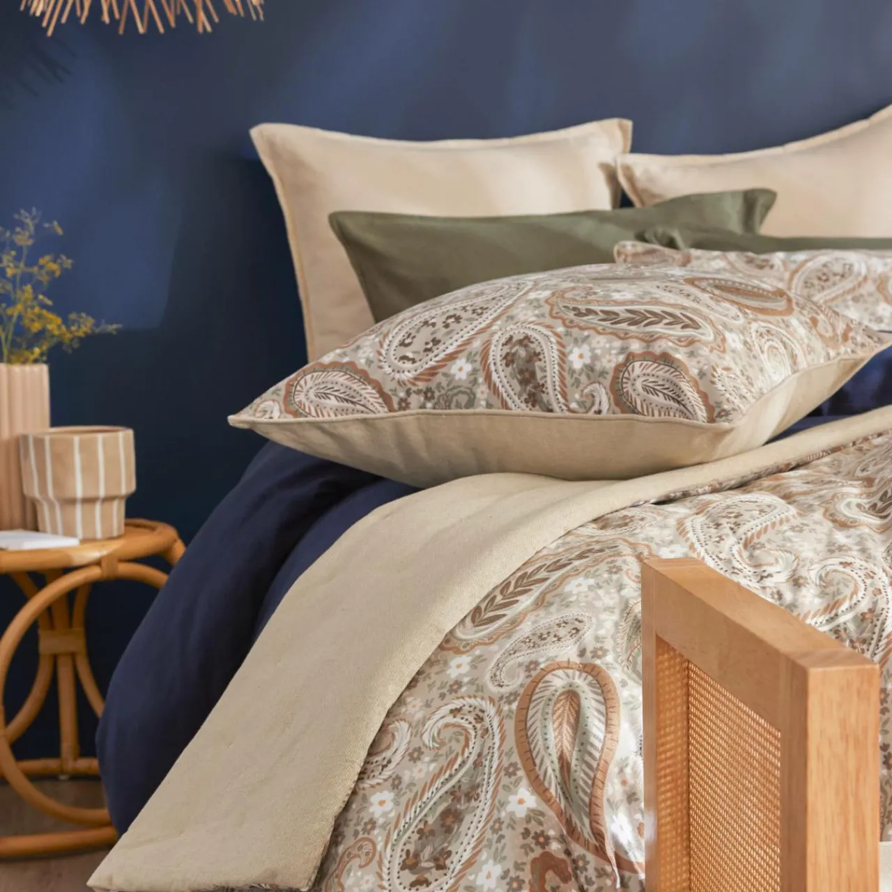 Coussin Et Housse|EMINZA Coussin carré velours (50 x 50 cm) Dolores Beige