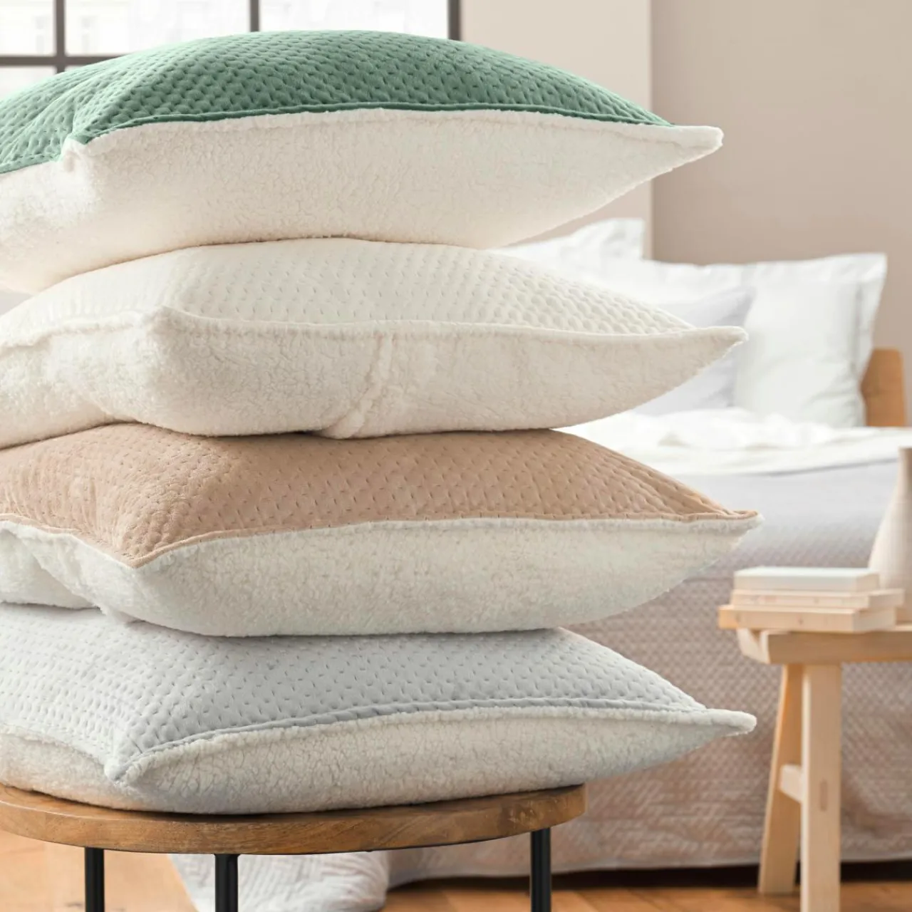 Couvre-Lit Et Édredon|douceur d'intu017drieur Couvre-lit matelassé et deux taies d'oreiller velours (220 x 240 cm) Mylène cédre Vert