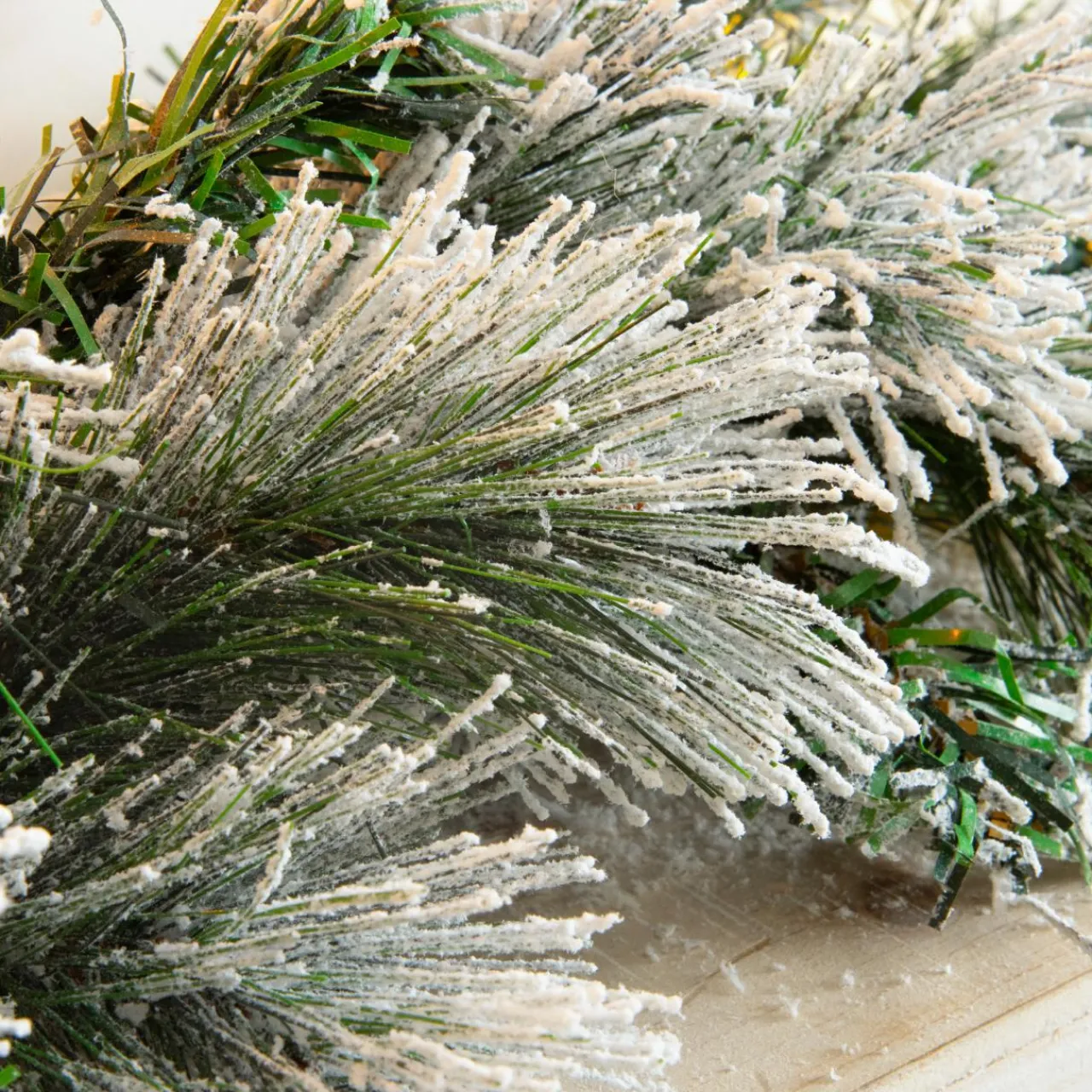 Sapin Grande Taille|Guirlande En Sapin Artificiel|EMINZA Guirlande de sapin lumineuse (300 cm - D25) Edmonton Vert enneigé et blanc chaud Sapin enneigé lumineux