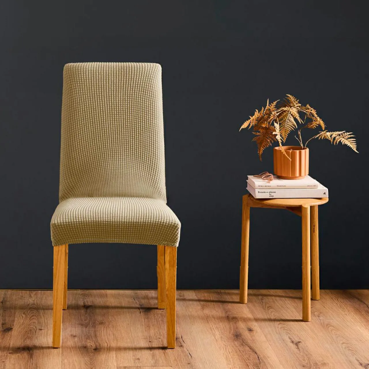 Housse De Canapé, Chaise|douceur d'intu017drieur Housse de chaise extensible effet gaufré (40 x 40 cm) Sacha Beige