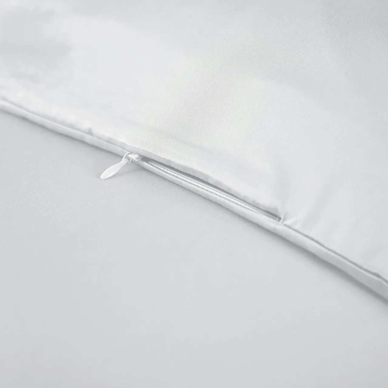 Housse De Couette|EMINZA Housse de couette satin de bambou (140 x 200 cm) Sienna chantilly Blanc