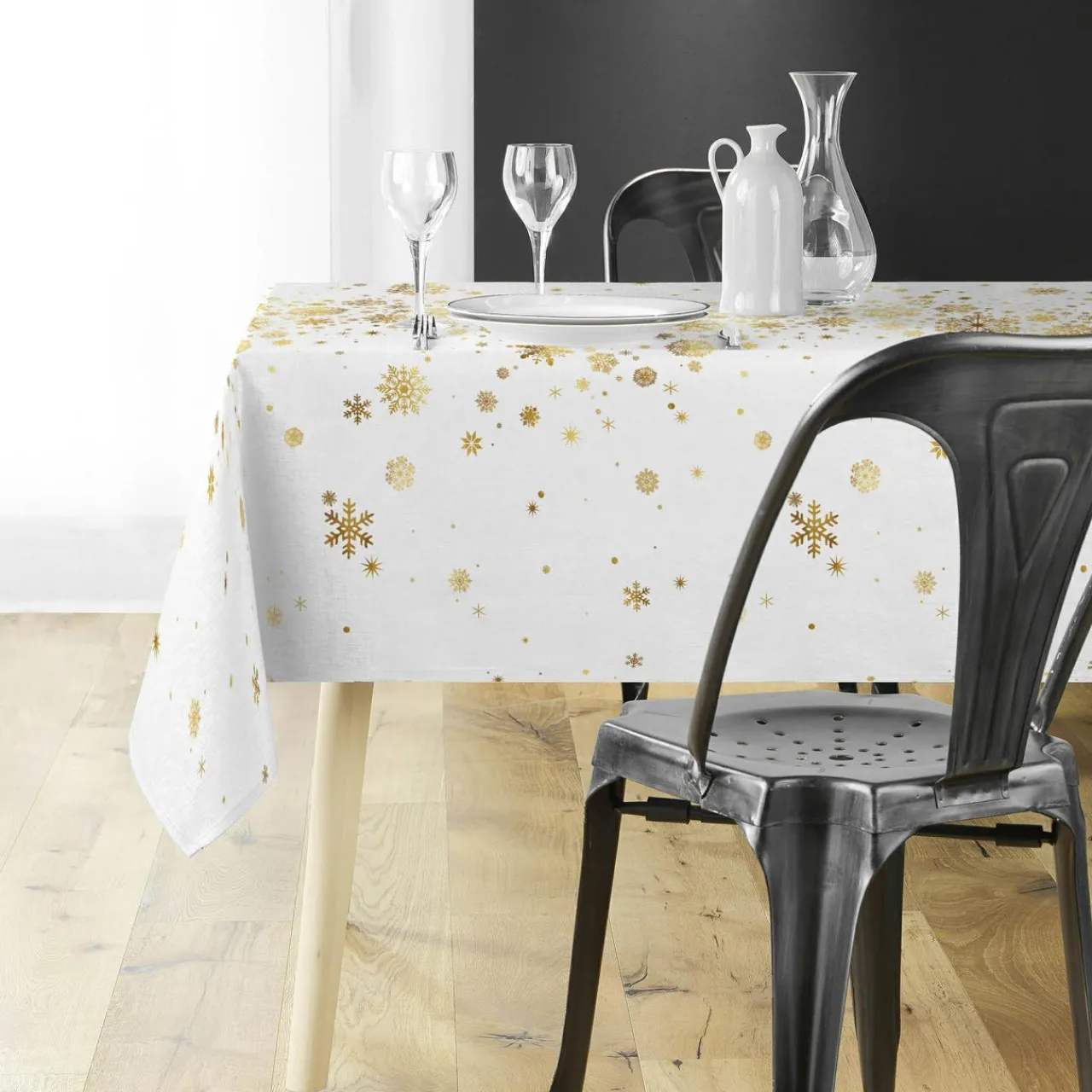 Nappe Et Chemin De Table|Douceur d interieur Nappe de Noël rectangulaire (150 x 240 cm) Constellation et doré Blanc