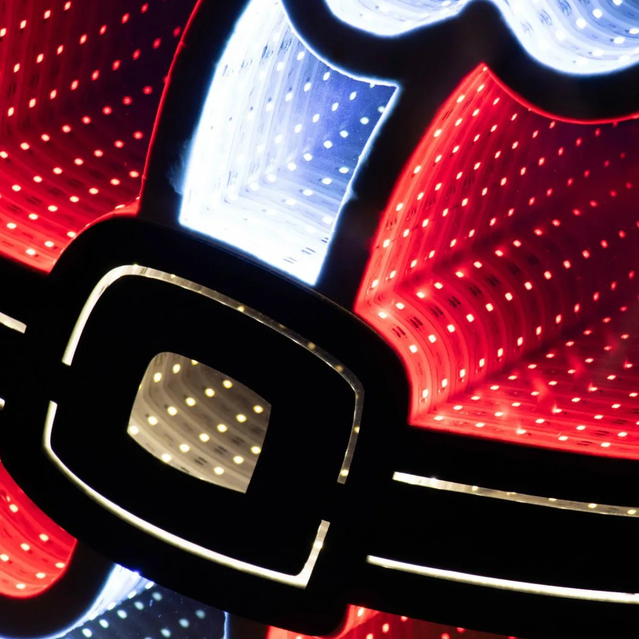 Père Noël, Animaux Et Personnage|Déco Et Objet De Noël|KAEMINGK Père Noël lumineux 891 LED (H120 cm) Infinity Blanc froid et Multicolore