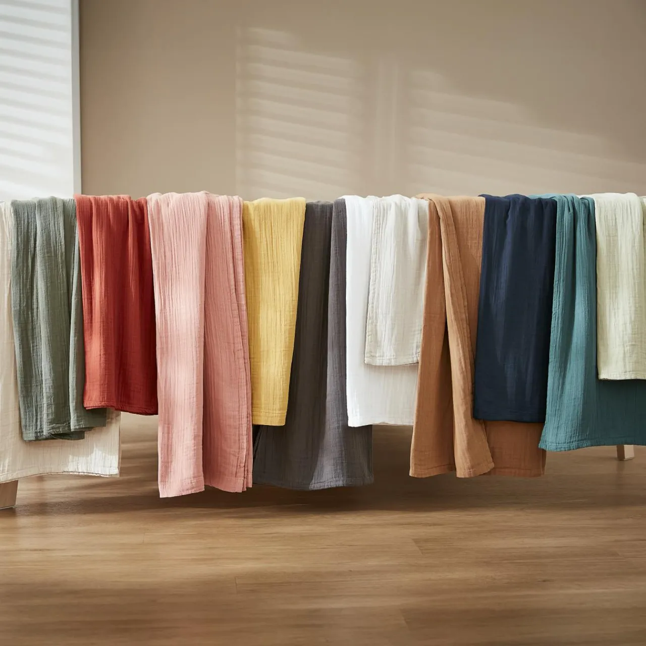 Rideau|EMINZA Rideau gaze de coton ajustable (140 x max 300 cm) Gaïa Jaune safran