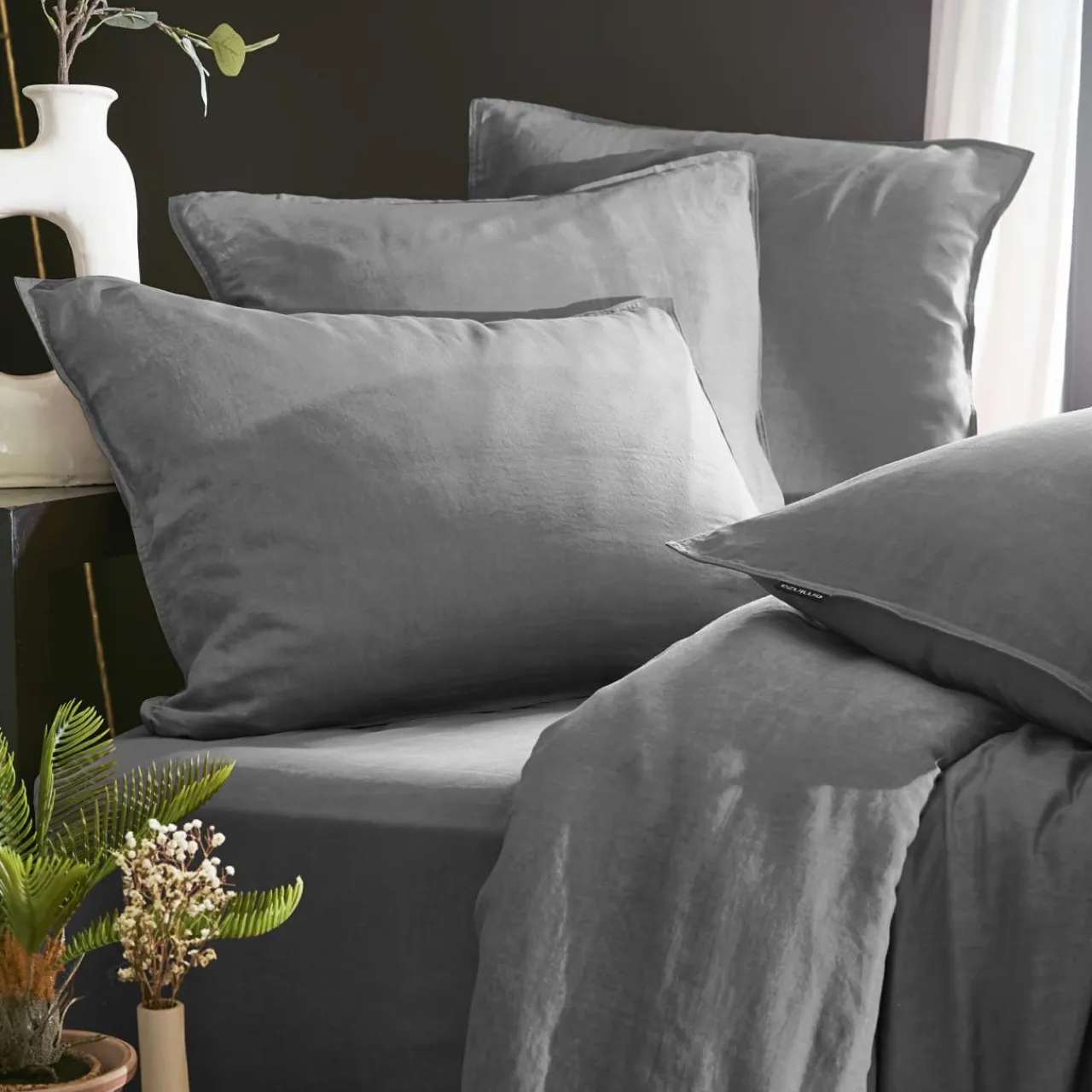 Taie D'Oreiller, Traversin|EMINZA Taie d'oreiller carrée lyocell Tencel™ lavé (80 x 80 cm) Olivia granit Gris